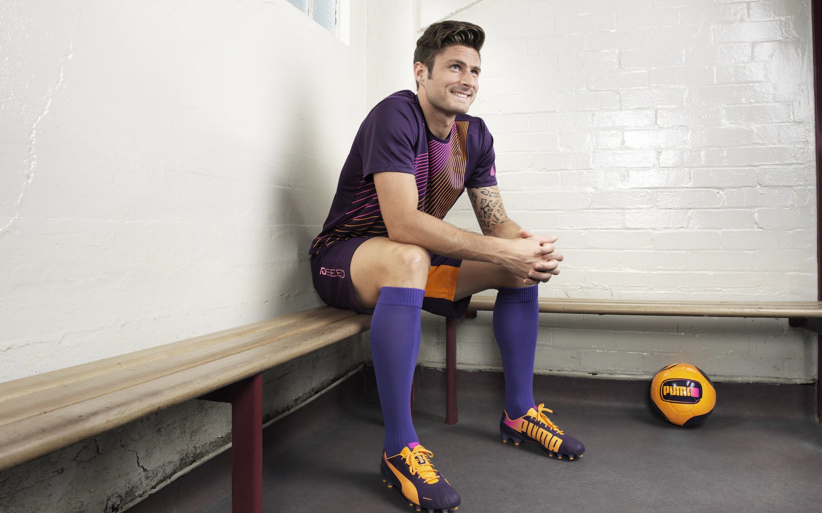 电竞行业的社会责任:健康游戏与公益事业,游戏电竞行业基本情况